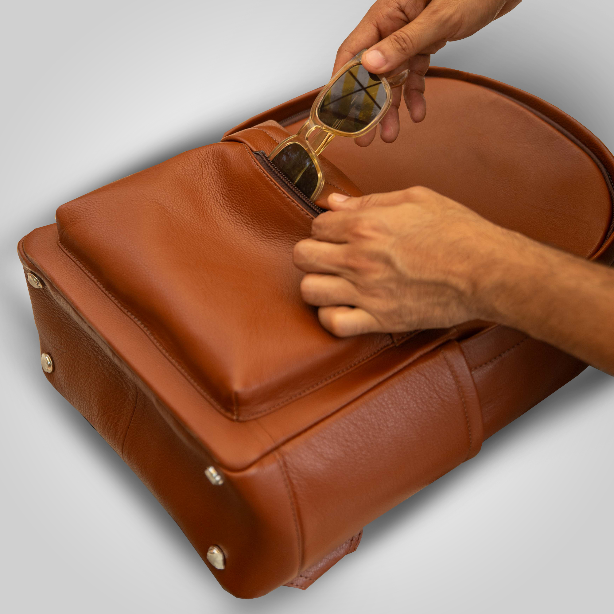 The Urbane – Leather Backpack