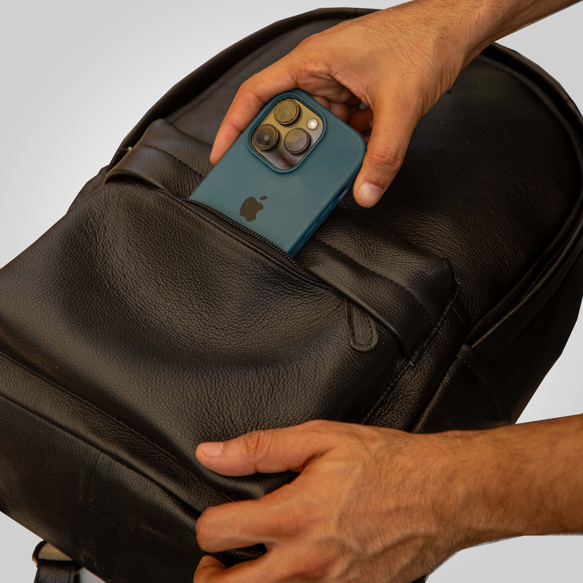 The Urbane – Leather Backpack